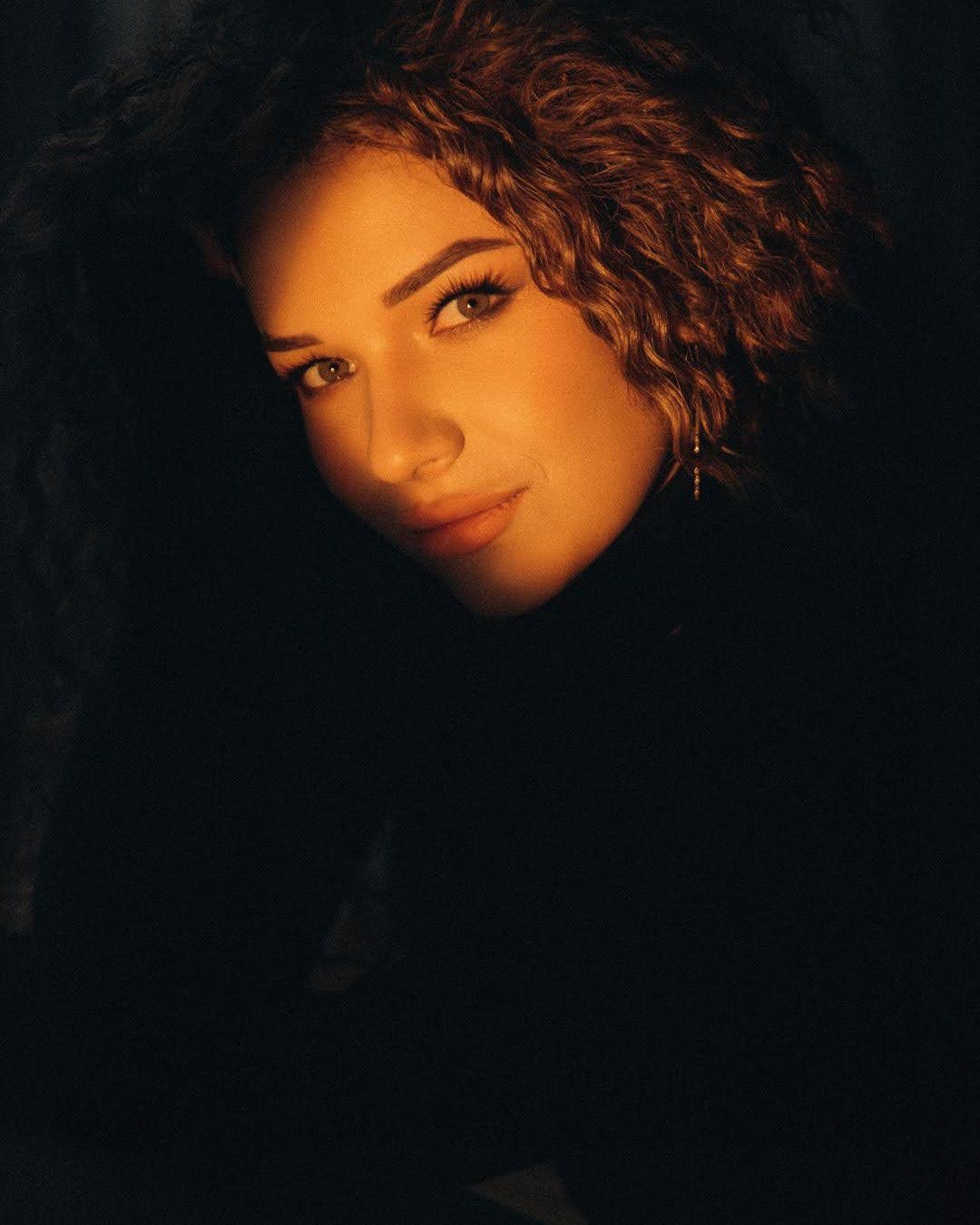 Creator photography lit with THE LIGHTER PRO 3000K